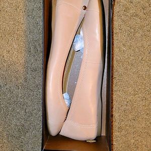 Coach ballet flats only worn a few times